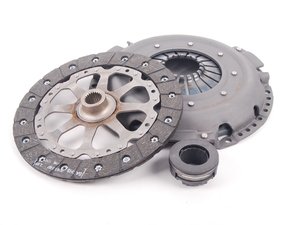 ES#2550711 - 98711691332 - Clutch Kit - Priced Each - Clutch kit for 6-speed transaxle equipped models - Sachs - Porsche