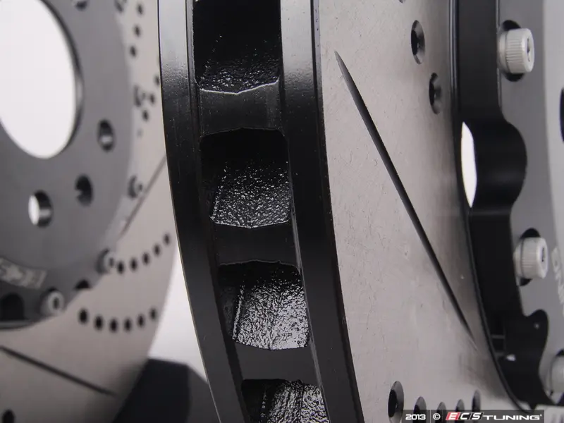 ECS リア用2枚　V4 Cross Drilled Brake Rotors ECS - Front Cross-Drilled & Slotted 2-Piece Brake Rotors