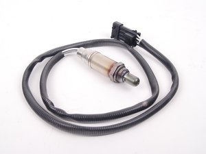 ES#2678456 - 99360612601 - Oxygen Sensor - Single Sensor fitment in the center before the catalyst - Bosch - Porsche