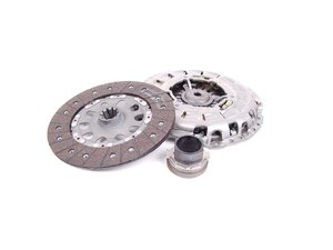 ES#2643157 - 21212282393 - E46 Clutch Kit - Includes clutch disk, pressure plate, and throw out bearing - LUK - BMW