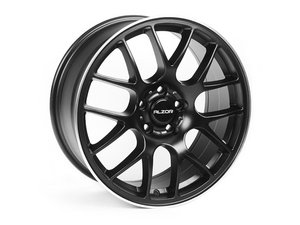 ES#2684968 - 883-2KT1 - 18" Style 883 Wheels - Set Of Four - (NO LONGER AVAILABLE) - 18"x8" ET30 57.1CB 5x112 Black/Machined Edge - Alzor - 