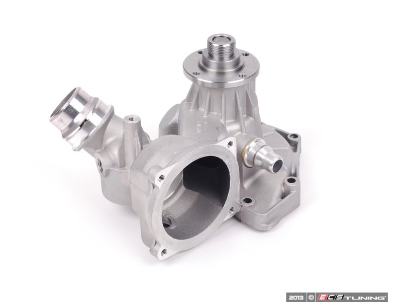 ECS News BMW E39 540i Valley Pan Service Kits