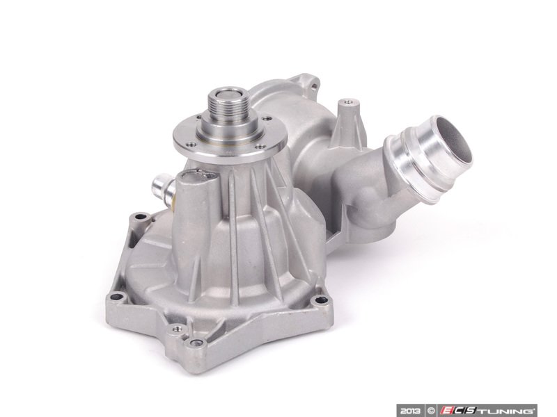 ECS News BMW E39 540i Valley Pan Service Kits