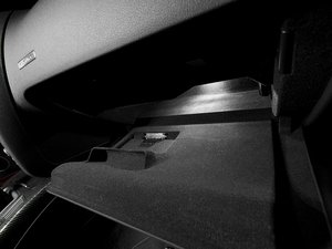 ES#2539106 - A5LEDGLOVEBOX - LED Glovebox Lighting Kit - Add the extra light that everyone could use - ZiZa - Audi