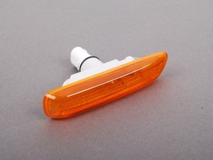 ES#173641 - 63138370720 - Amber Fender Side Marker - Right - OEM replacement for your weather faded fender side markers - Genuine BMW - BMW