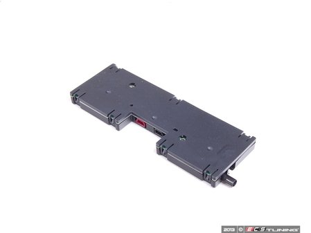 ES#262770 - 65209193843 - E91 antenna amplifier - found in the rear hatch headliner - Genuine BMW - BMW