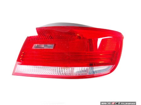 ES#174600 - 63217162302 - Rear Tail light - Right - Outside tail light on the body frame - Genuine BMW - BMW