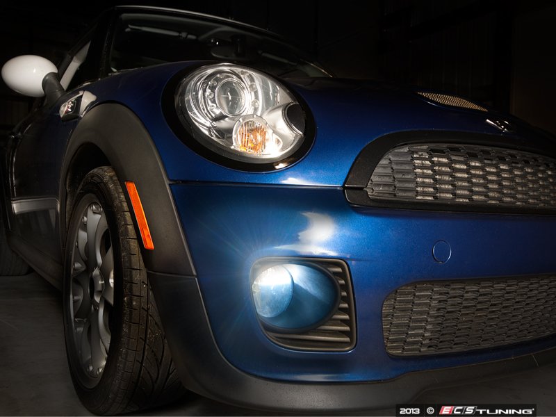 ECS News - R58 MINI Coupé/R59 Roadster Ziza Front Position LEDs