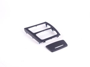 ES#84492 - 51167898825 - Rear console trim cover - schwarz - Restore missing or broken trim to restore the inside of your M to its former glory - Genuine BMW - BMW