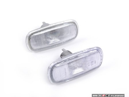ES#2639943 - 4B0949127 - Fender Side Marker Housing Set - Includes the left & right side - Bremmen Parts - Audi