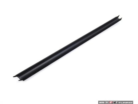 ES#2562947 - 51337258300 - Window Seal - Right - Goes along the front right door panel - Genuine BMW - BMW