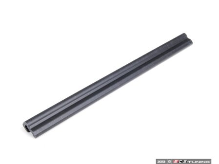 ES#2557843 - 51347263269 - Window Seal - Priced Each - Located on the rear door sealing the quarter window - Genuine BMW - BMW