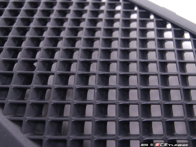 Genuine Volkswagen Audi - 420807925 - Rear Lower Center Grille (420 807 ...