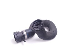 ES#2539362 - 4F0121101F - Radiator Hose - Upper - Connects the radiator to the hard line water tube, leading to the thermostat - Original Equipment Supplier - Audi