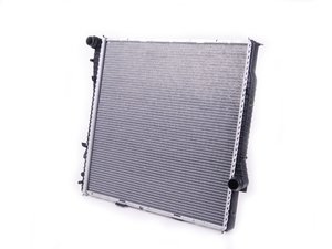 ES#259497 - 17117544669 - E53 Radiator - Standard replacement radiator. - Mahle-Behr - BMW