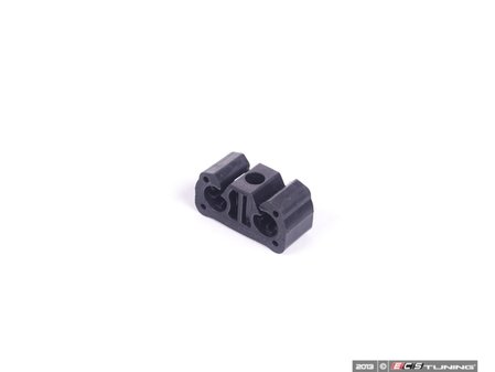 ES#2860616 - 8K0611797G - Rear Brake Hard Line Holder - keeps the left and right rear brake hard lines secure - Located middle of the car - Genuine Volkswagen Audi - Audi