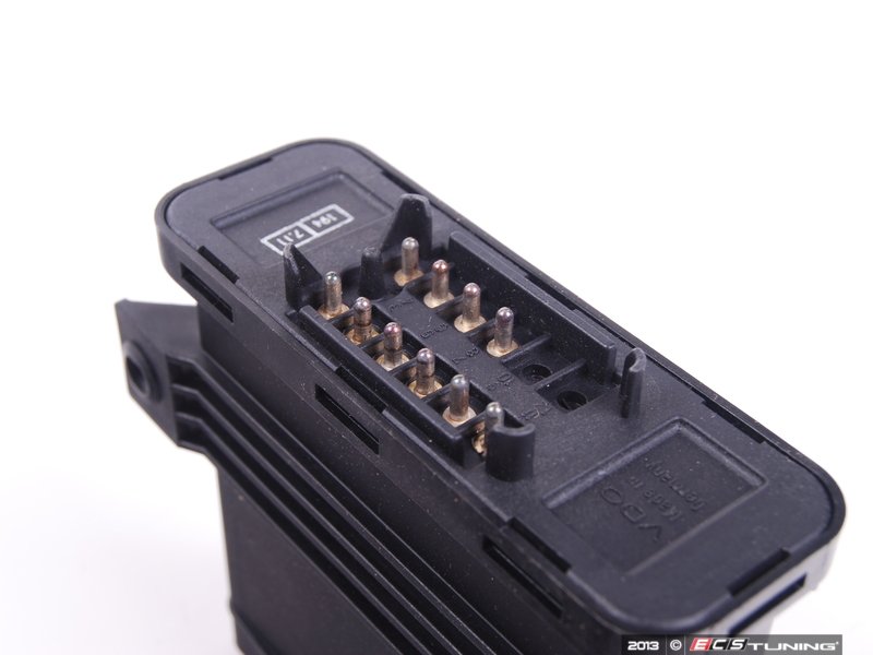 Genuine Mercedes Benz - 0025454032 - SWITCH.IDLE - (NO LONGER AVAILABLE)