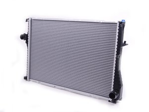 ES#2708069 - 17111436060 - Radiator  - Replace your leaking radiator - Nissens - BMW
