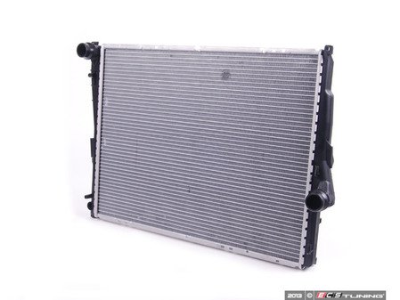 ES#2710378 - 17119071517 - Radiator - Manual - Replace your leaking radiator. - Mahle-Behr - BMW