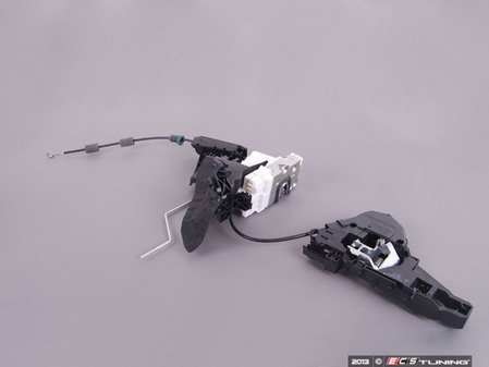 ES#1700191 - 1647201035 - Front Door Lock Actuator - Fits right side only - Genuine Mercedes Benz - Mercedes Benz