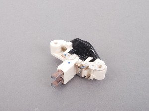 ES#2570297 - 12311747920 - Voltage Regulator - Ensures proper voltage being sent to the alternator - Bosch - BMW