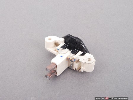 ES#2570297 - 12311747920 - Voltage Regulator - Ensures proper voltage being sent to the alternator - Bosch - BMW