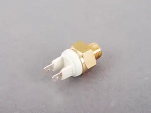 Auxiliary Fan Switch - 82�C