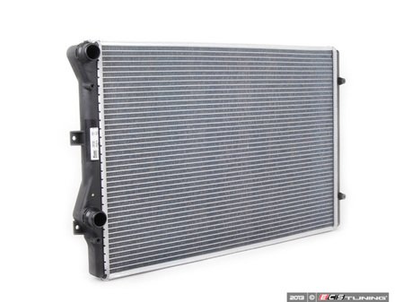 ES#2580572 - 5K0121251J - Radiator - Keep your engine running cool with a new radiator - Nissens - Audi Volkswagen