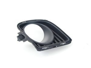 ES#4389703 - 51117283347 - JCW Front Bumper Fog Light Grille - Left - Black section located around the fog light lens - Bremmen Parts - MINI