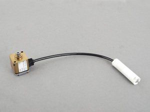 ES#51991 - 32131141482 - E38 Pressure Regulator "Torque Converter" - Servotronic Steering Box - Also known as a regulator - Genuine BMW - BMW