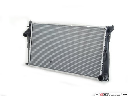 ES#2702317 - 17117547059 - Engine Radiator - Automatic - Keep your engine cooling properly - Mahle-Behr - BMW