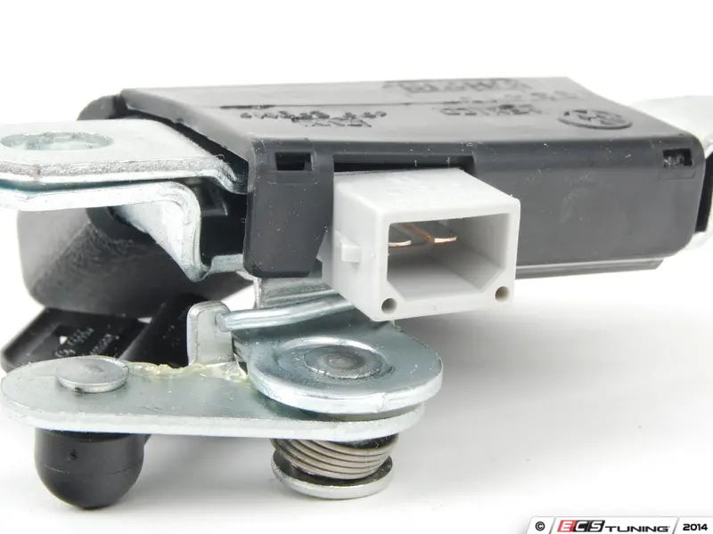 thumbnail image 2 of 1J5827425F Trunk Latch Bracket For 1999-2004/05 Volkswagen Jetta MK4 1 2 of 9