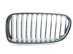 ES#1902998 - 51137261355 - Chrome Kidney Grille - Left - Taken from the 550i - Genuine BMW - BMW