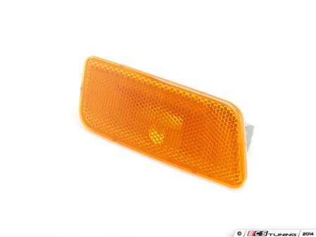 ES#2525071 - 5K0945072 - Bumper Side Marker - Right - Amber housing - MTC - Volkswagen
