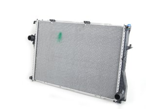 ES#37697 - 17111436062 - Radiator - Keep your engine running cool when the temperature rises - Genuine BMW - BMW