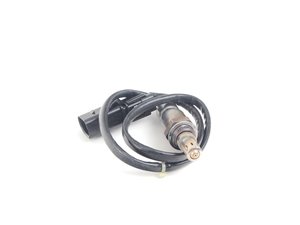 ES#2606421 - 06E906265AJ - Front Oxygen Sensor - Priced Each - Keep your engine running efficiently - Genuine Volkswagen Audi - Audi