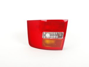 ES#2568097 - 4B9945096G3FZ - Tail Light Assembly - Right - Does not include bulb socket or bulbs - Magneti Marelli - Audi