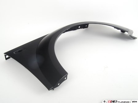 ES#454765 - 8N0821106 - Front Fender - Right - Freshen up the look of your exterior - Genuine Volkswagen Audi - Audi
