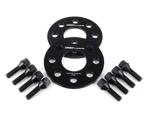 ECS 8mm Wheel Spacers & ECS Conical Seat Bolt Kit