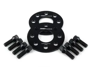 ECS 8mm Wheel Spacers & ECS Conical Seat Bolt Kit