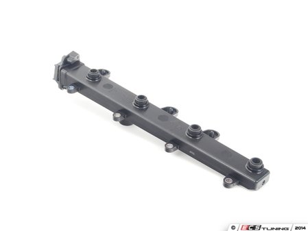 ES#33158 - 13417838261 - Fuel Rail - Distributes fuel to the injectors - Genuine BMW - BMW