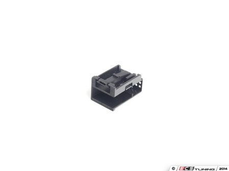 ES#165899 - 61138387204 - Socket cap - 12 pin. Used to protect your electrical connections - Genuine BMW - BMW