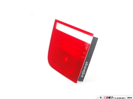 ES#2165889 - 63217295340 - Rear Trunk Light - Get some light back into your X5 with this replacement rear trunk light from BMW - Genuine BMW - BMW
