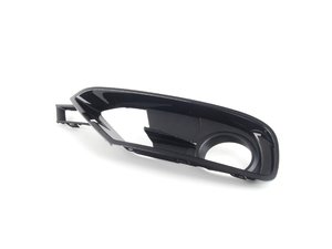 ES#2562881 - 51117300740 - Fog Light Trim - Right - For vehicles with Sport line trim - Genuine BMW - BMW
