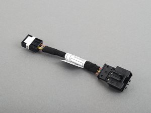ES#163032 - 61126948099 - Adapter Lead for Rear Wiper Motor - Needed for certain years to swamp to a newer motor - Genuine MINI - MINI