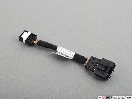 ES#163032 - 61126948099 - Adapter Lead for Rear Wiper Motor - Needed for certain years to swamp to a newer motor - Genuine MINI - MINI