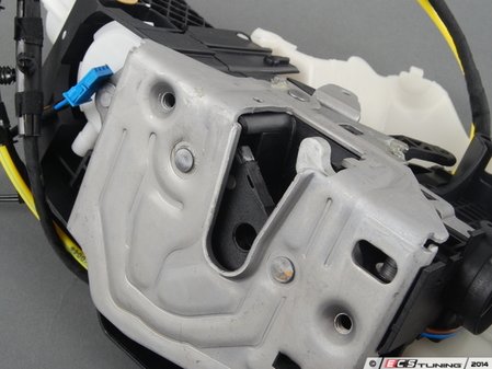 ES#1784811 - 2207207235 - Front Door Latch / Lock Assembly - Right (Passenger) Side - Genuine Mercedes Benz - Mercedes Benz