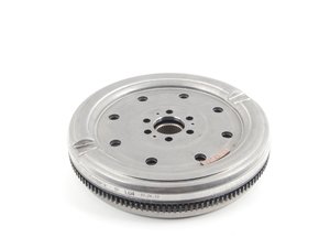 ES#3991722 - 03G105266CP - FLYWHEEL - Genuine Volkswagen Audi - Volkswagen