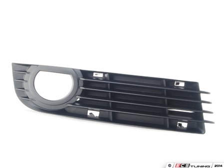 ES#383270 - 4E0807682AD01C - fog light Grille - Right - Restore the clean look of your exterior - Genuine Volkswagen Audi - Audi