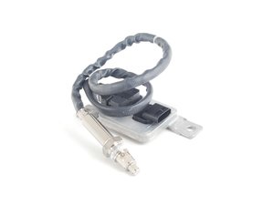 ES#2639821 - 059907807H - SENSOR - Monitors nitrogen oxide emissions levels before catalyst - Genuine Volkswagen Audi - 